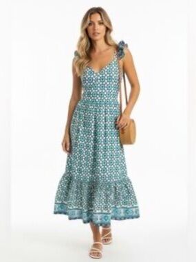 LUCKY BRAND Blue and White Floral Maxi Dress Size Large NWOT